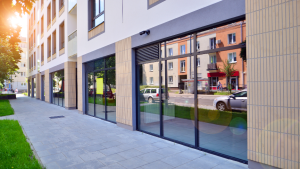 Commercial Glass Replacement Contractor in Evergreen Park, Illinois
